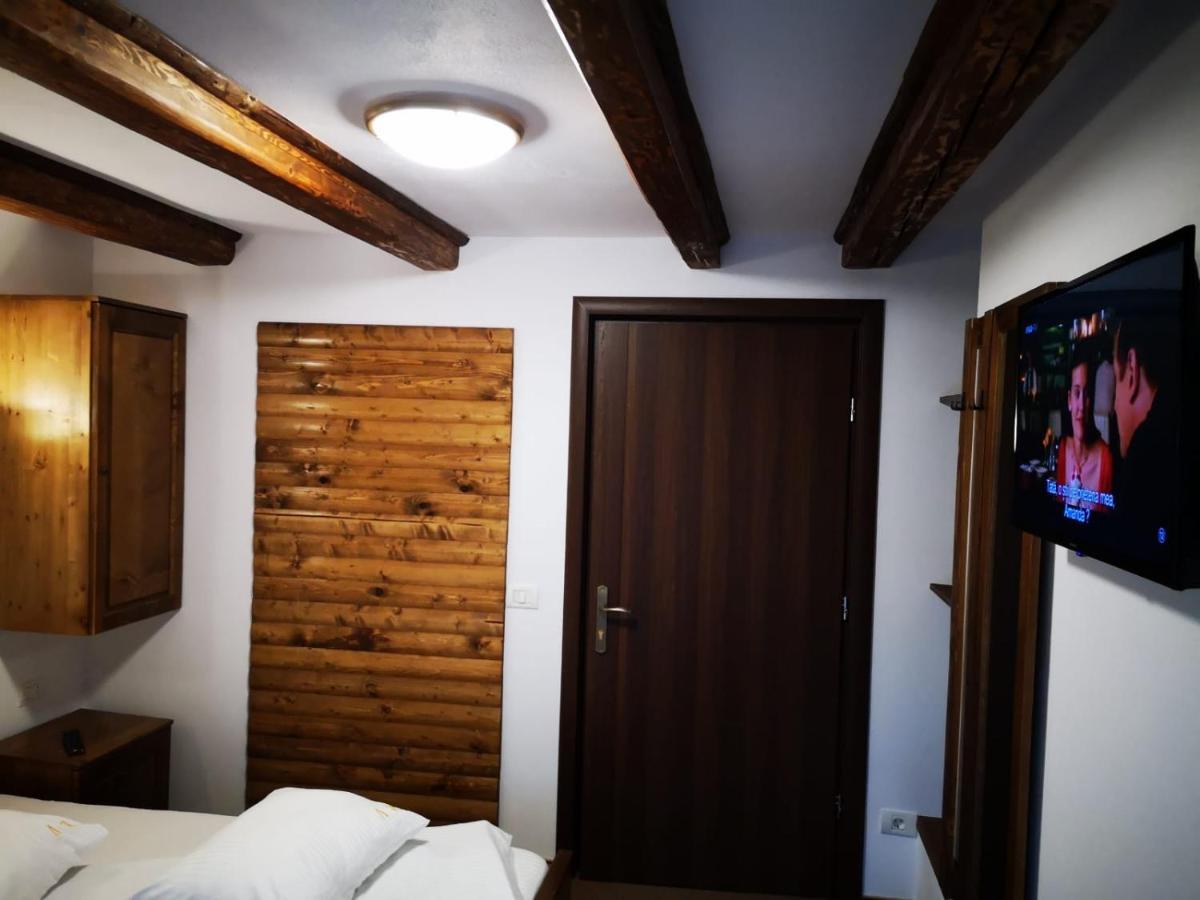 Pensiunea Bella Vista Arefu Dış mekan fotoğraf